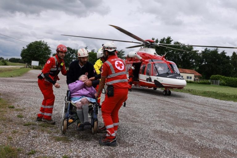 Alluvione Romagna La Croce Rossa Italiana Apre Raccolta Fondi