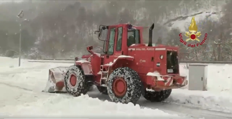 Maltempo: Ancora Freddo, Neve E Pioggia Al Centro-sud Venti Forti Al ...