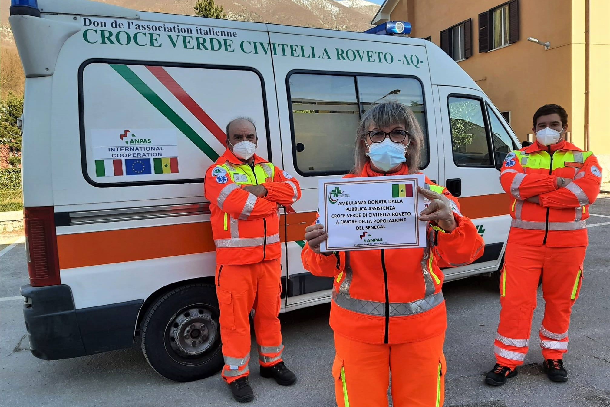 L Ambulanza Croce Verde Vive Una New Life Sar Utile A Dakar In Senegal