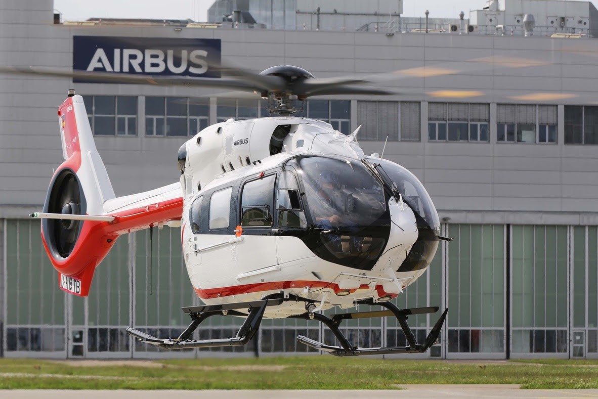 H145 airbus. Airbus h145. Airbus h145 пятилопастный. H145 вертолет. Вертолёт 2021.